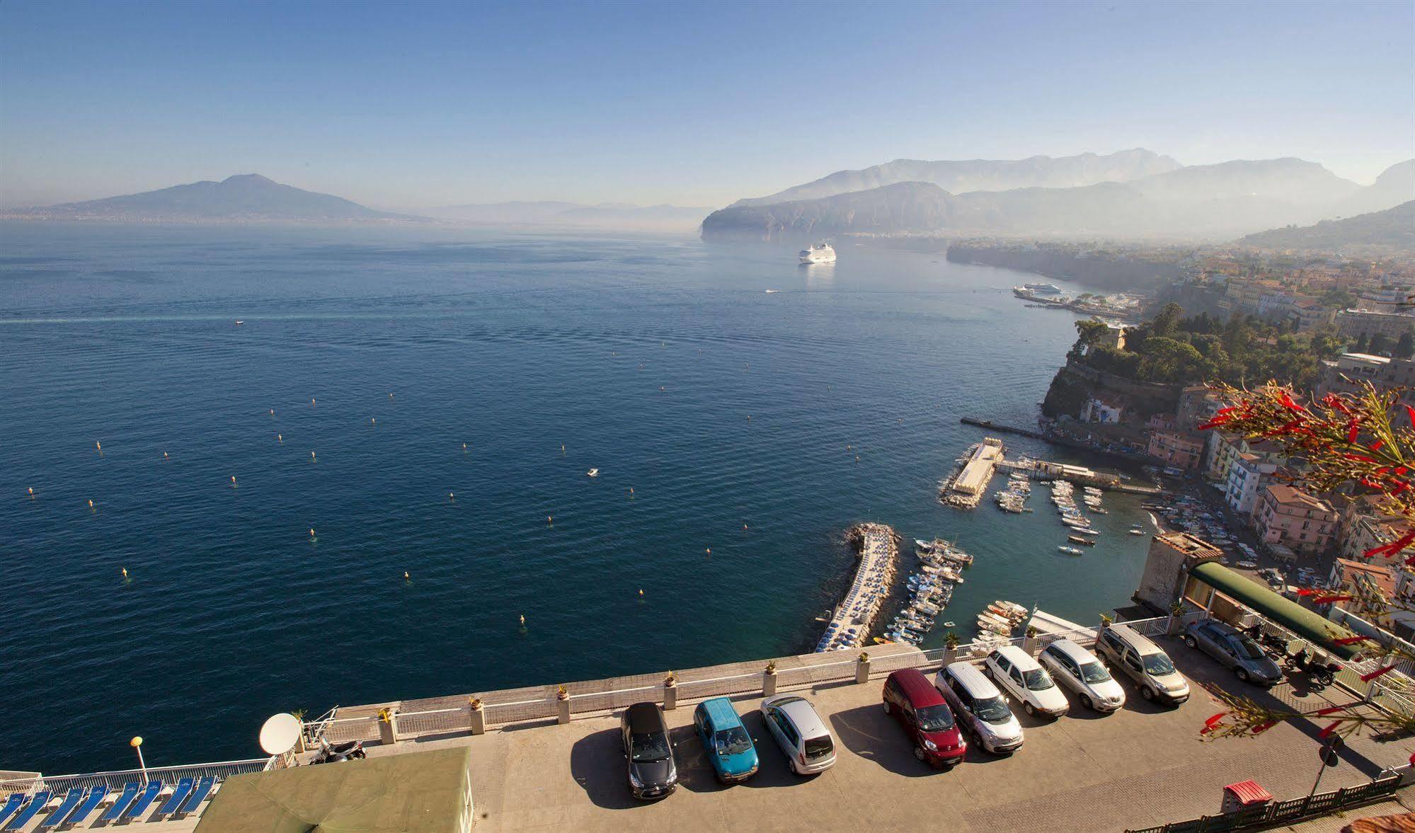 Hotel Settimo Cielo Sorrento Exterior photo